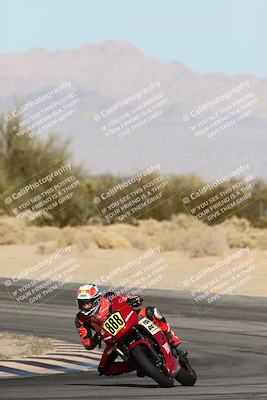 media/Dec-07-2025-CVMA (Sun) [[3e7d2de5dc]]/Race 9-Formula UL Shootout/